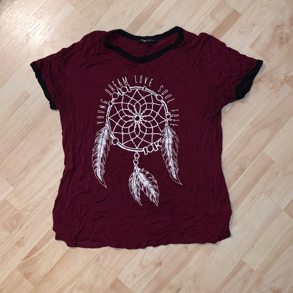 Graphics tee shirt